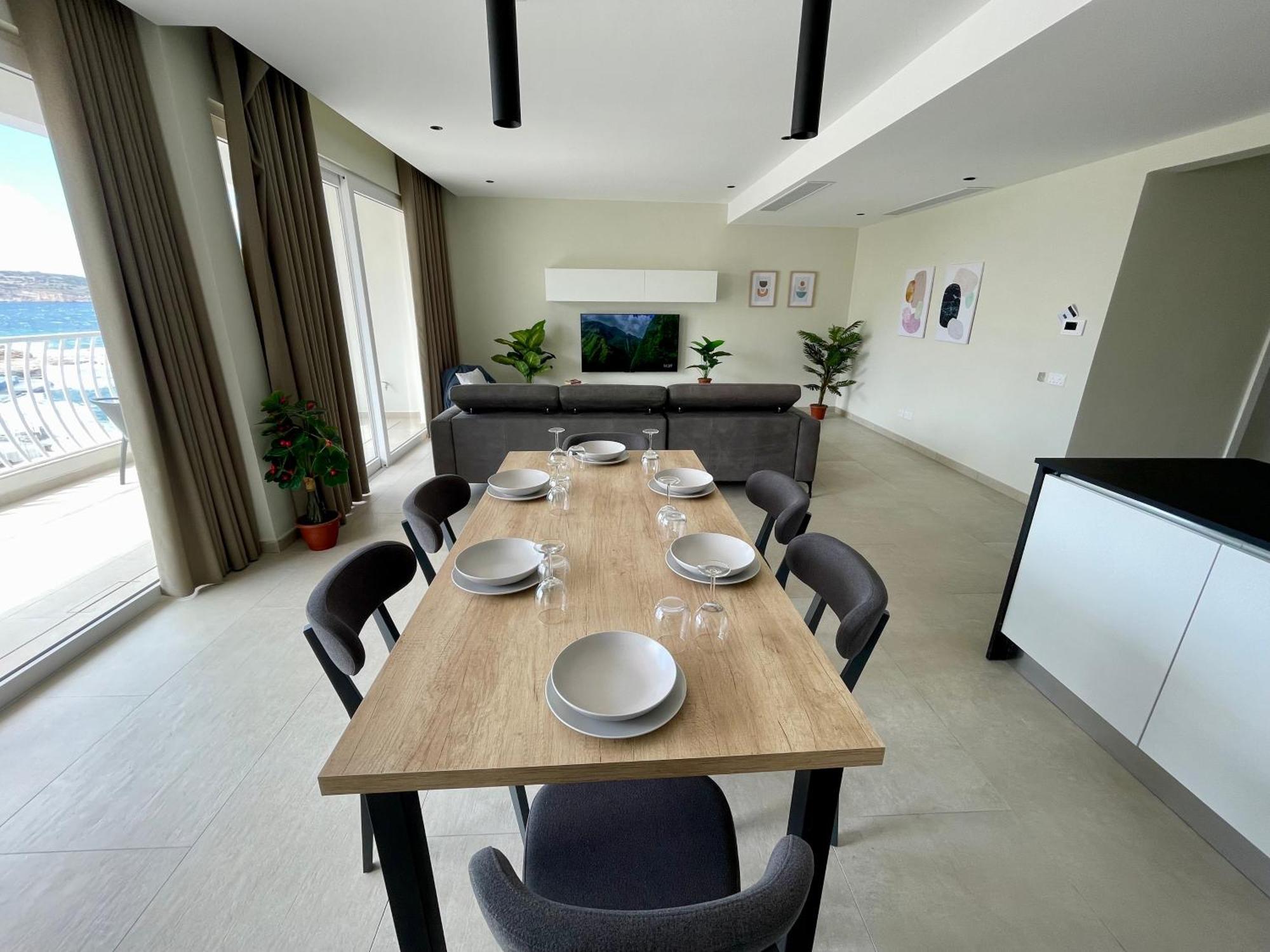 Bugibba Square Seafront Lux Apartments By Holi خليج سانت بول المظهر الخارجي الصورة