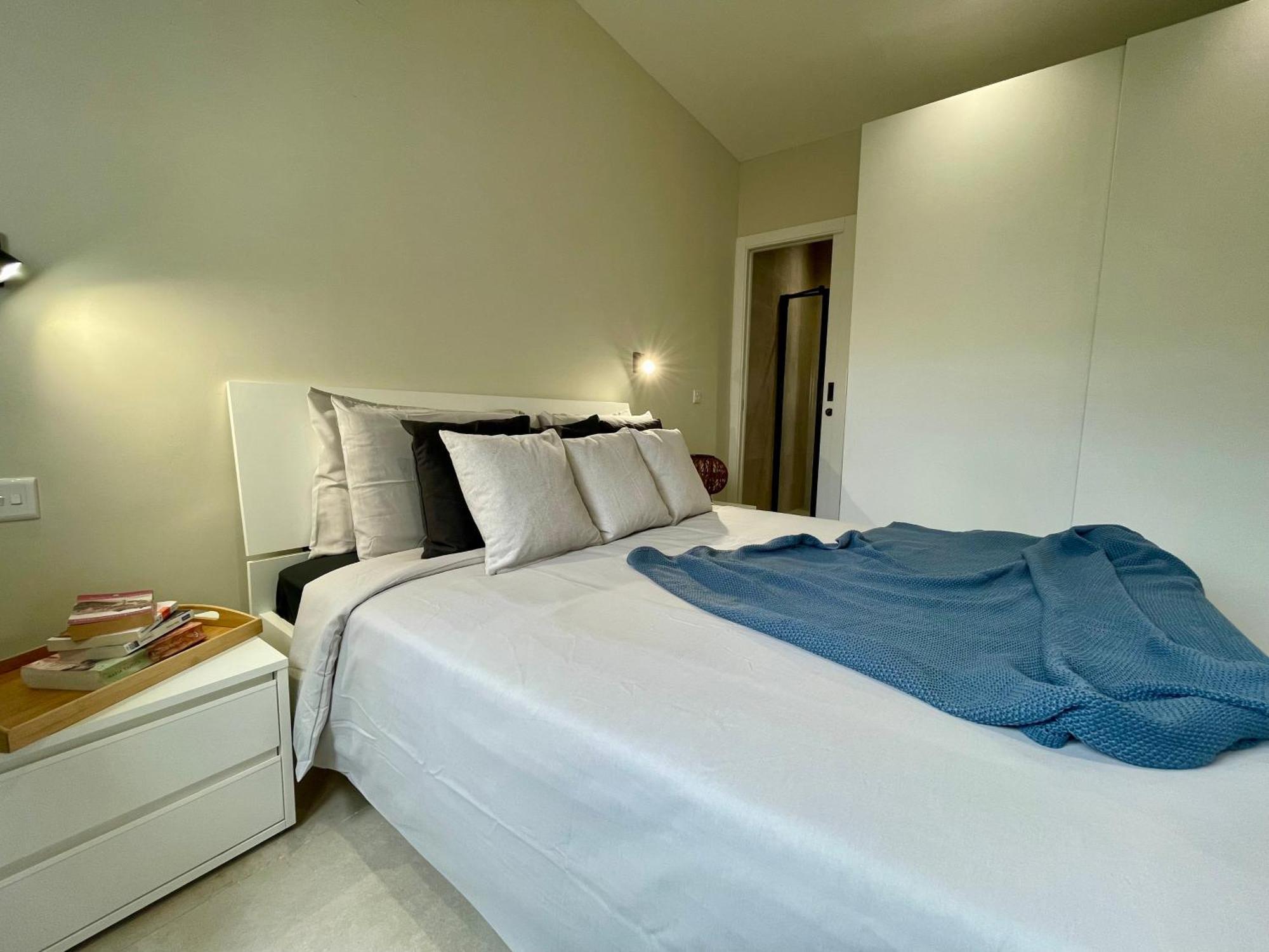 Bugibba Square Seafront Lux Apartments By Holi خليج سانت بول المظهر الخارجي الصورة