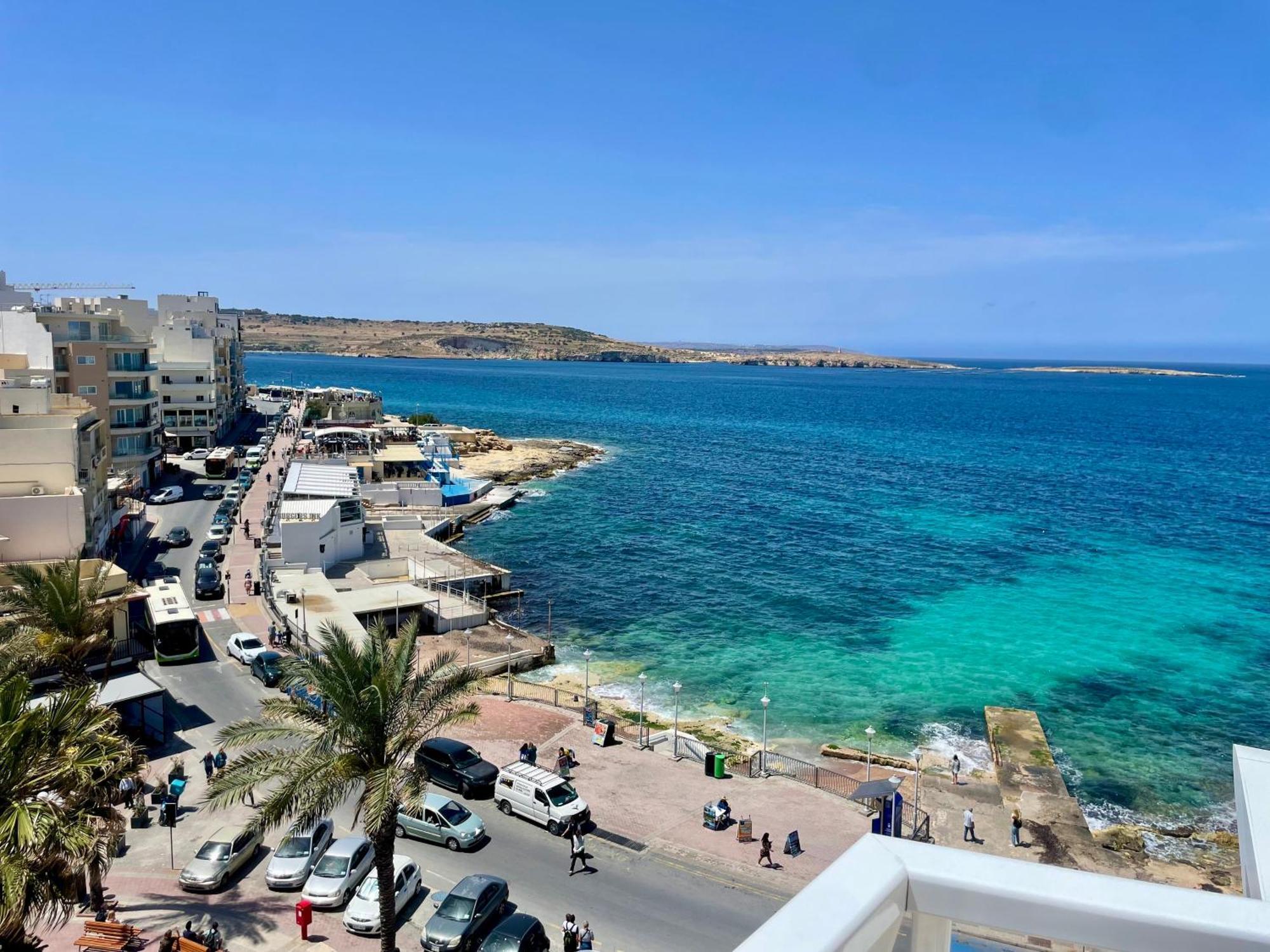 Bugibba Square Seafront Lux Apartments By Holi خليج سانت بول المظهر الخارجي الصورة