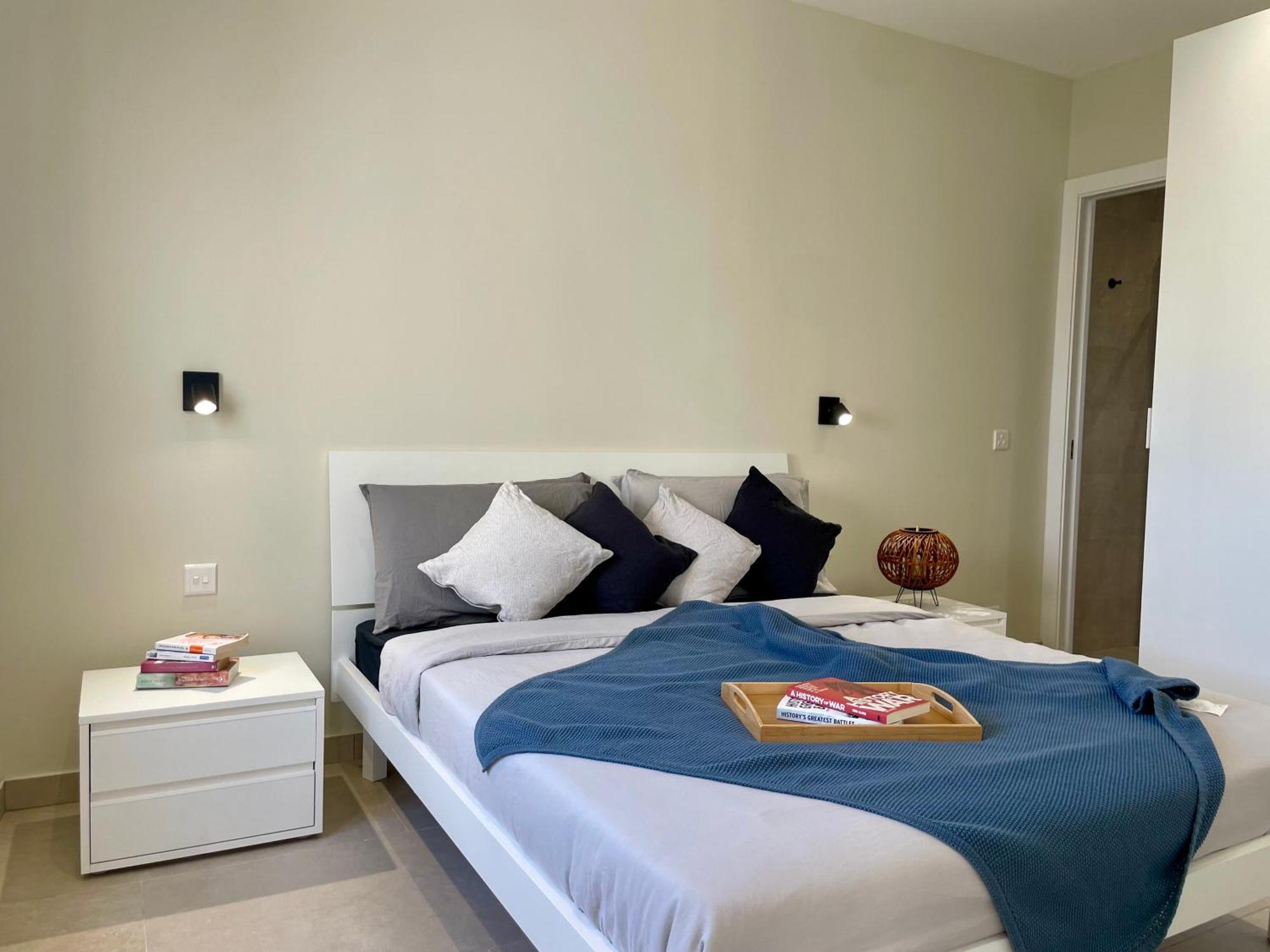 Bugibba Square Seafront Lux Apartments By Holi خليج سانت بول المظهر الخارجي الصورة